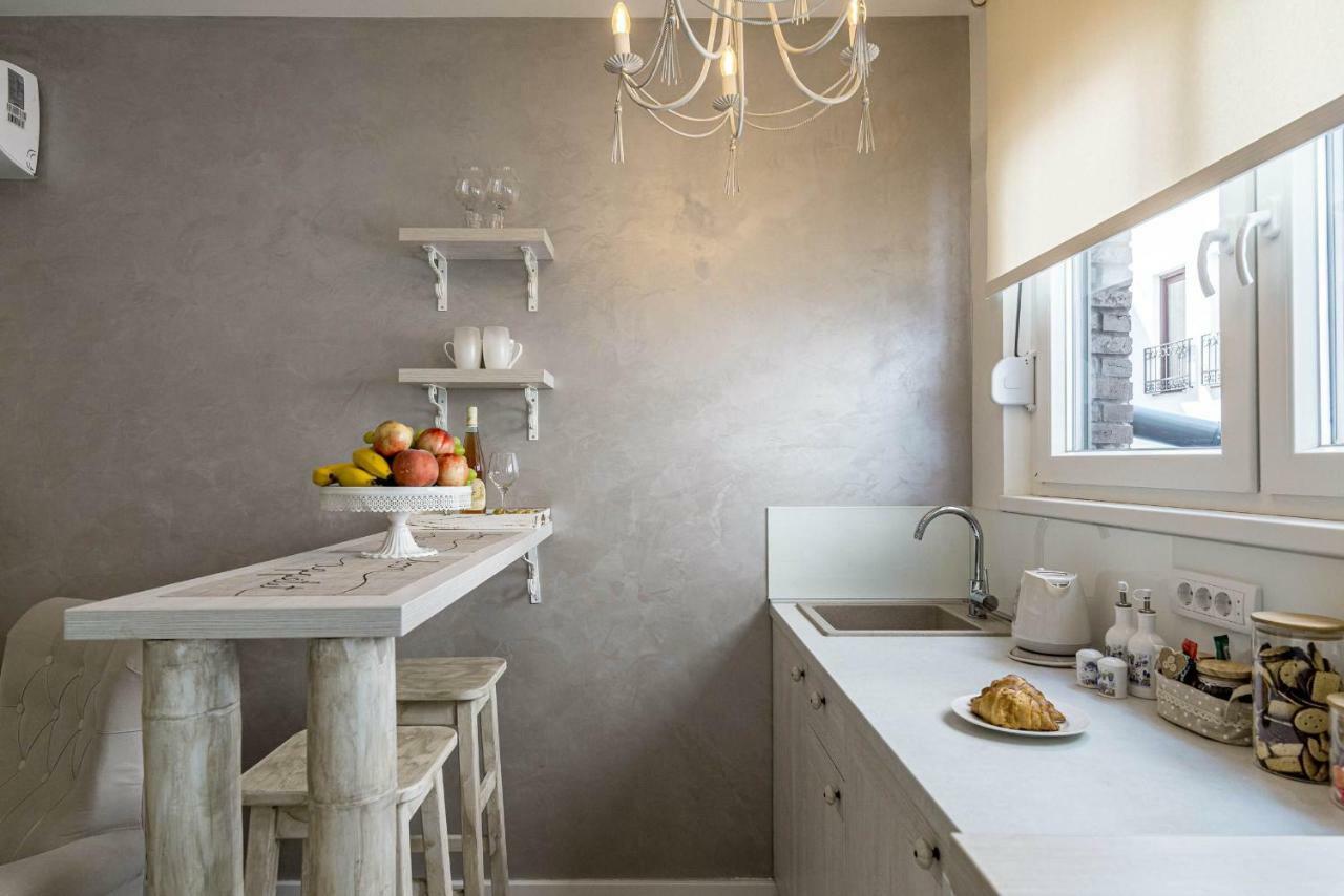 Joli Appartement Belgrado Buitenkant foto